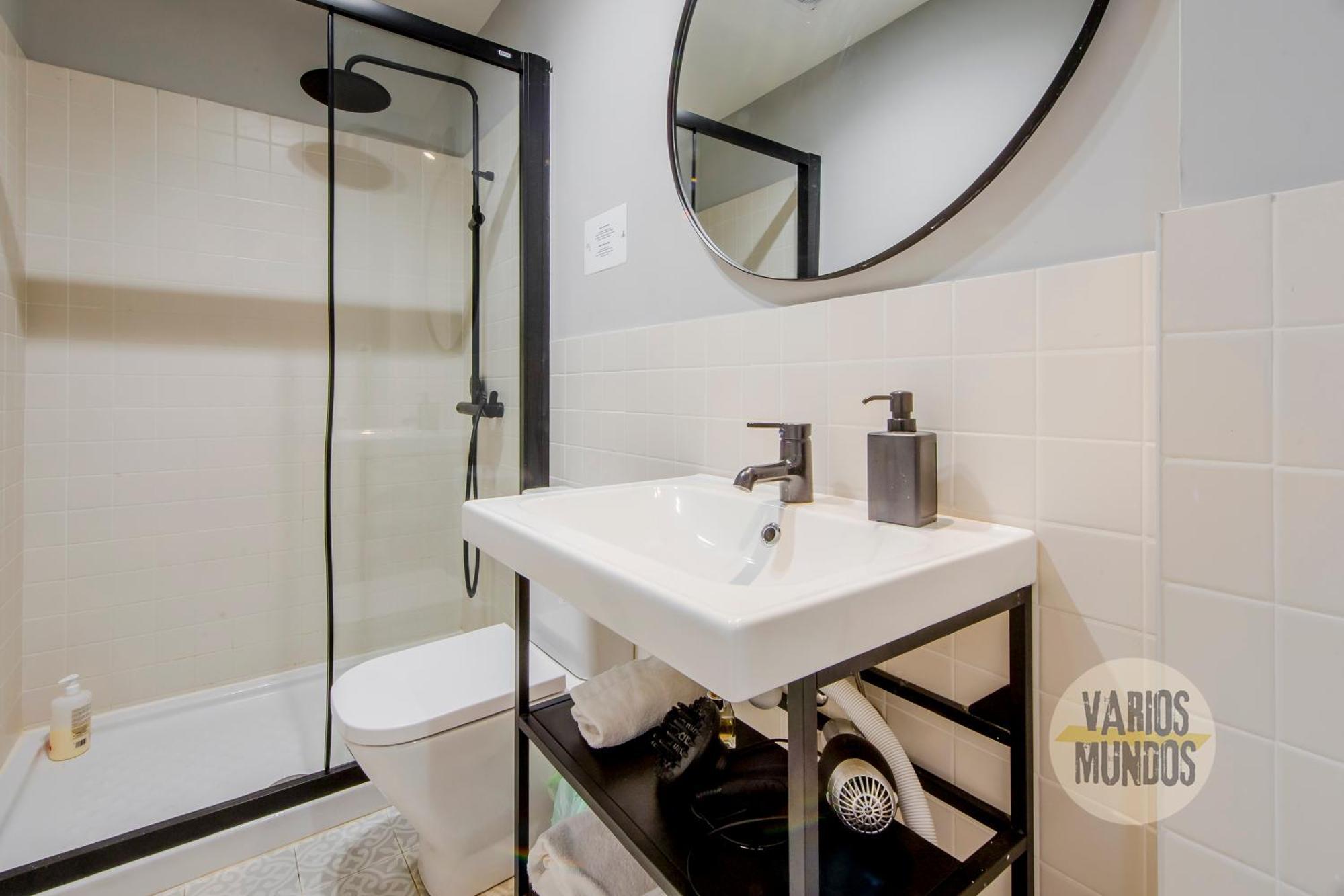 Modern Apt & Cool Interior Design A 20 Metros Del Retiro E1 Мадрид Экстерьер фото