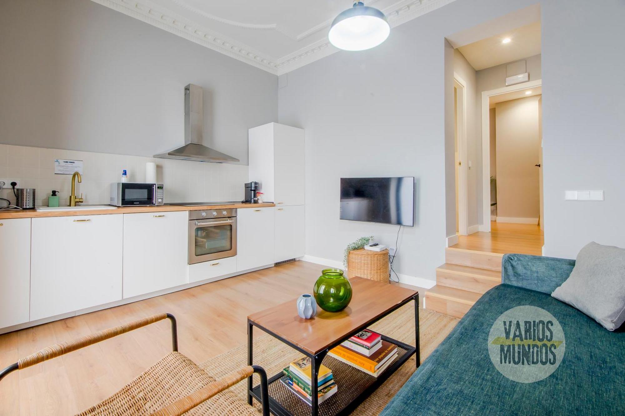 Modern Apt & Cool Interior Design A 20 Metros Del Retiro E1 Мадрид Экстерьер фото