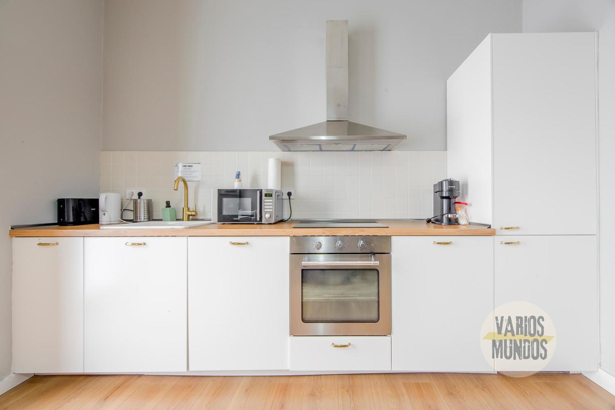 Modern Apt & Cool Interior Design A 20 Metros Del Retiro E1 Мадрид Экстерьер фото