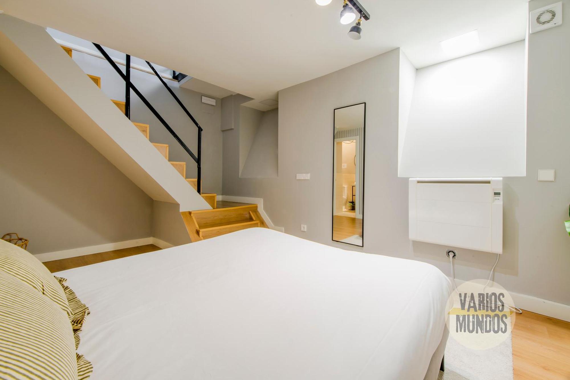 Modern Apt & Cool Interior Design A 20 Metros Del Retiro E1 Мадрид Экстерьер фото